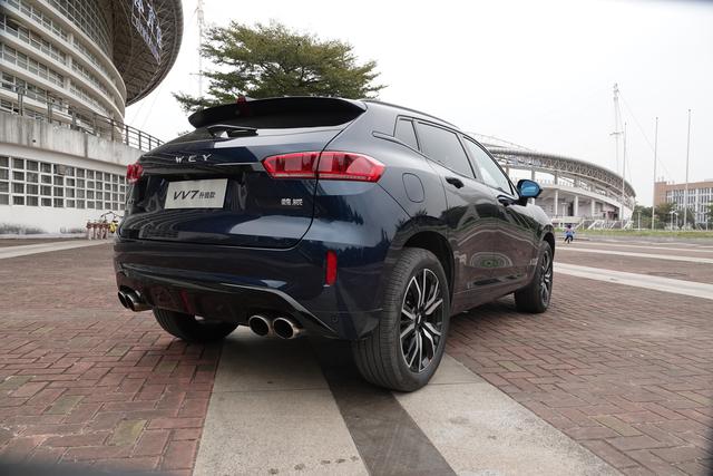 weyvv72020款值不值得买,开着感觉和轿车一样的suv
