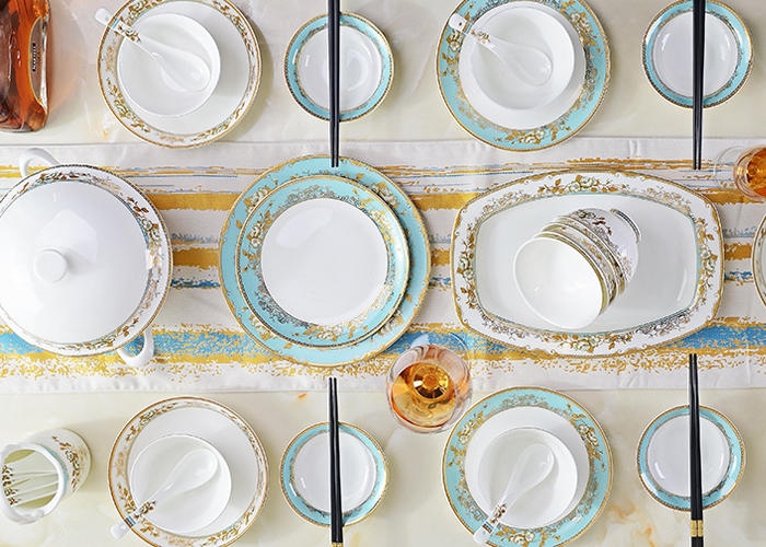 美式轻奢餐桌,客餐厅一体高颜值餐桌