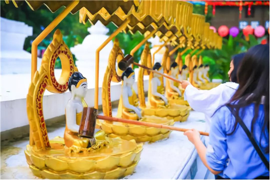 正是泼水时领事直通车提醒您