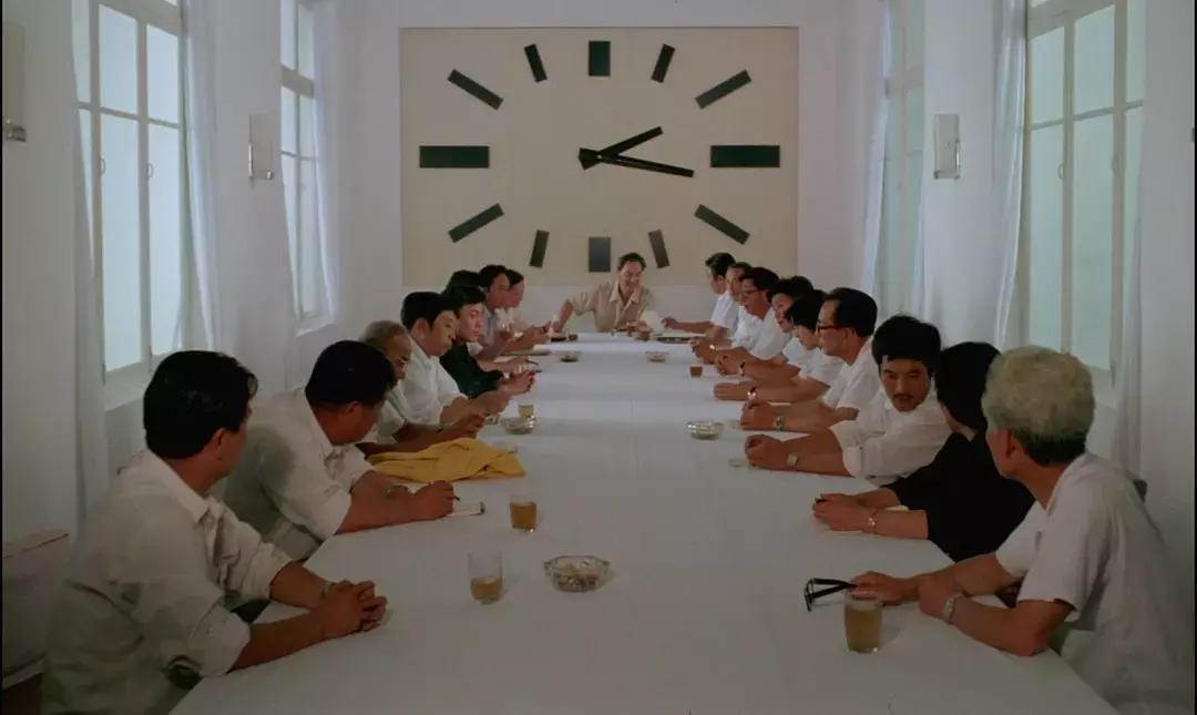 导演界有比张艺谋地位还高的吗,比张艺谋更老牌的导演有谁