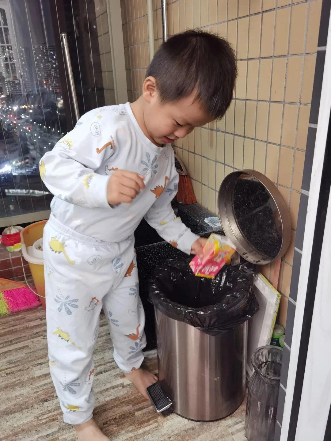 地球变臭了怎么办,地球变灰了