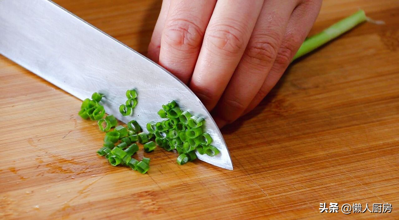 正宗海参粥小米粥几分钟可以煮好,如何用即食海参做小米海参粥