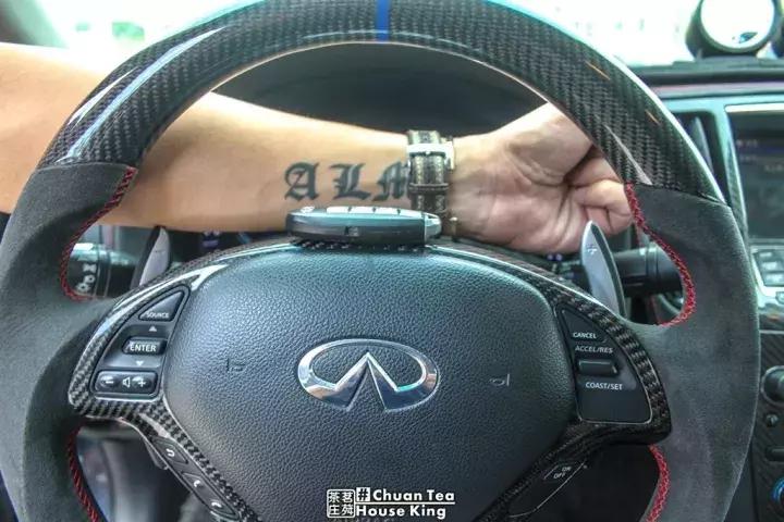 英菲尼迪g37coupe和g37的区别,英菲尼迪g37coupe2004款