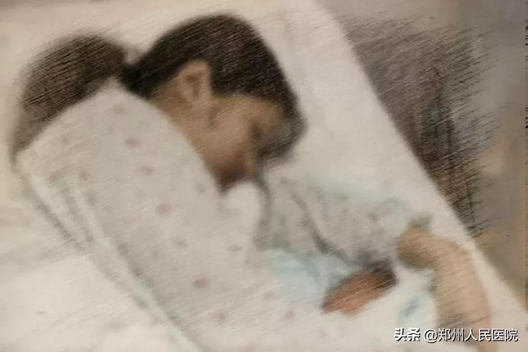 “重生”与新生，无肛女孩儿与郑医13年的缘分