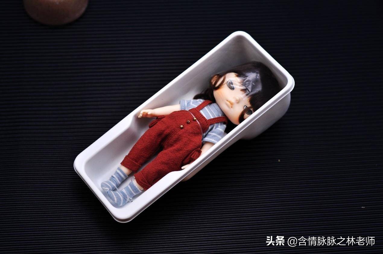 给女儿买60cm娃娃,给女儿买玩具芭比娃娃