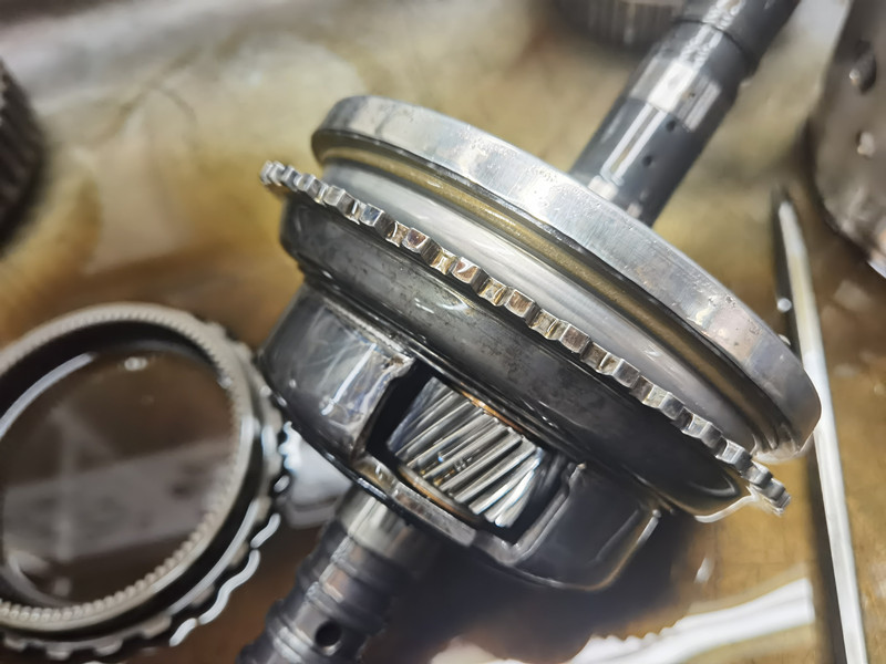 自动挡变速箱离合器坏了症状,自动挡变速箱电脑板坏了症状