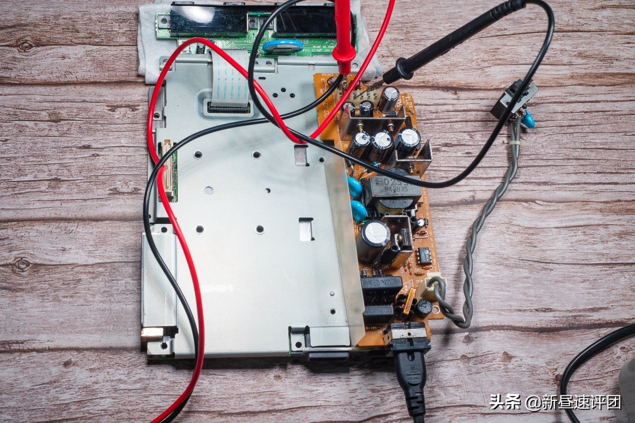 翻新修复DreamCast游戏机：好端端的产品，差点让公司倒闭