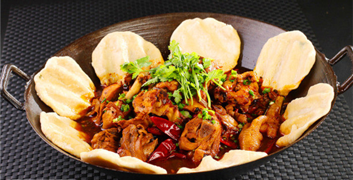 浜洪棿澶╁爞姹熻嫃,浜洪棿浠欏姹熷崡姘翠埂椋庢櫙