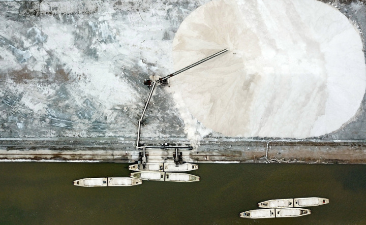 收获海盐,海盐航拍震撼全景