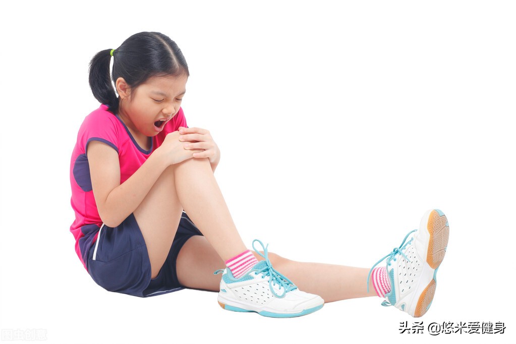 如何做到正确的深蹲练习,怎样做标准的深蹲动作视频