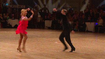 拉丁舞如何有效锻炼核心力量,拉丁舞如何运用脊椎发力