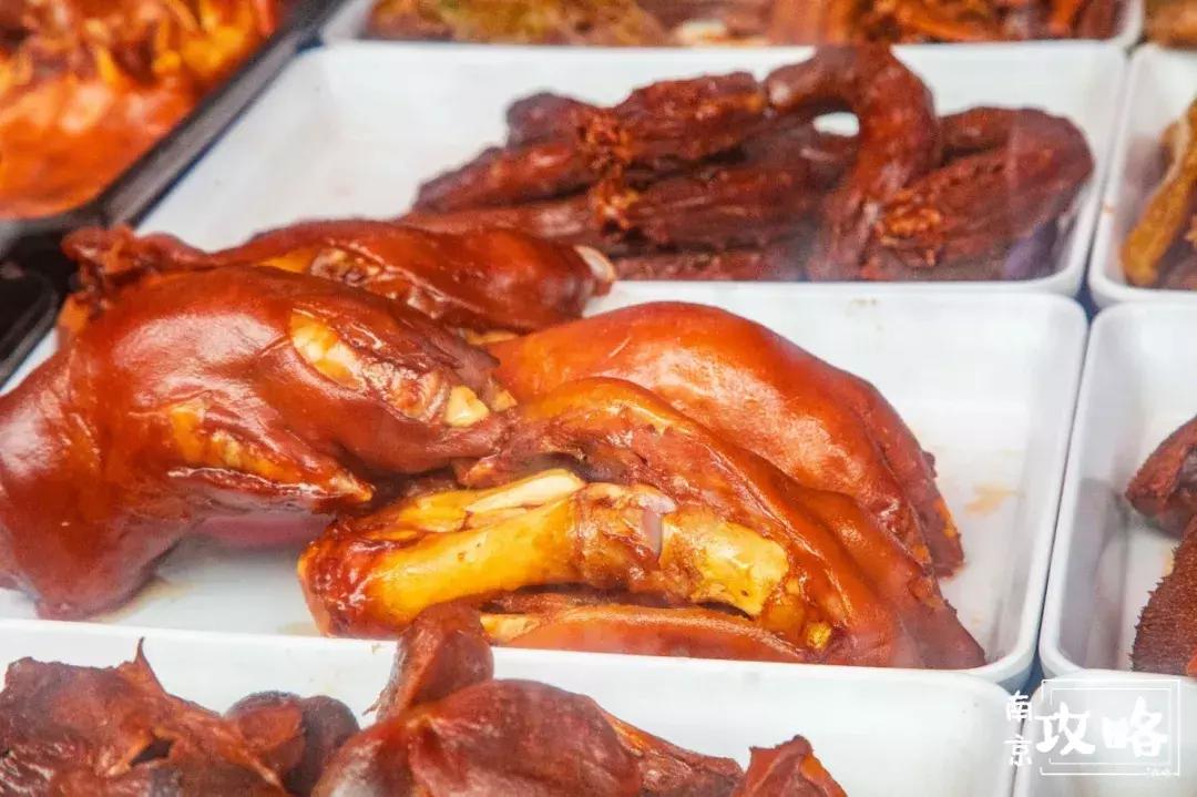 慧园里，南京城中，时光交错的角落