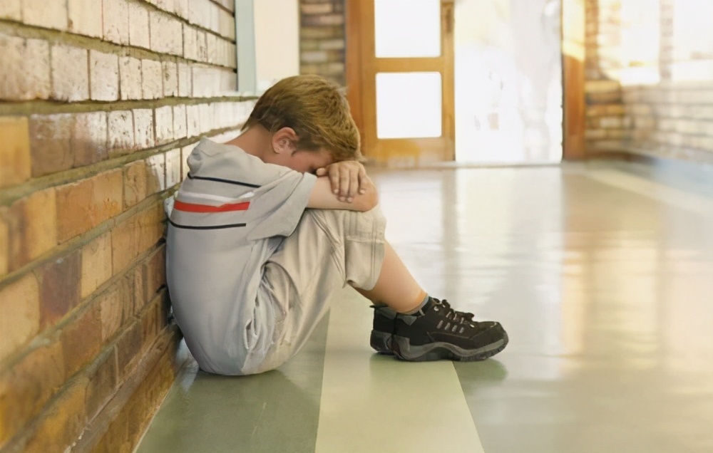 孩子越大越胆小怎么引导,家长应该如何让孩子克服恐惧