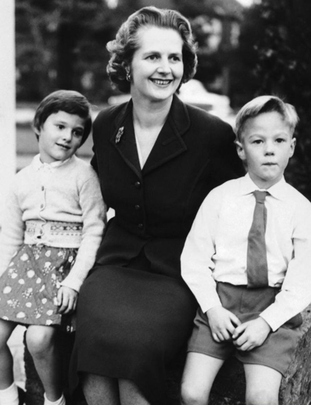 英国女王戴安娜绝美容颜,撒切尔夫人对戴安娜评价