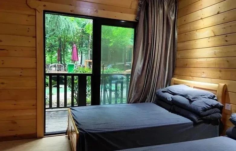 退伍军人八一免票,八一景区半价门票多少钱