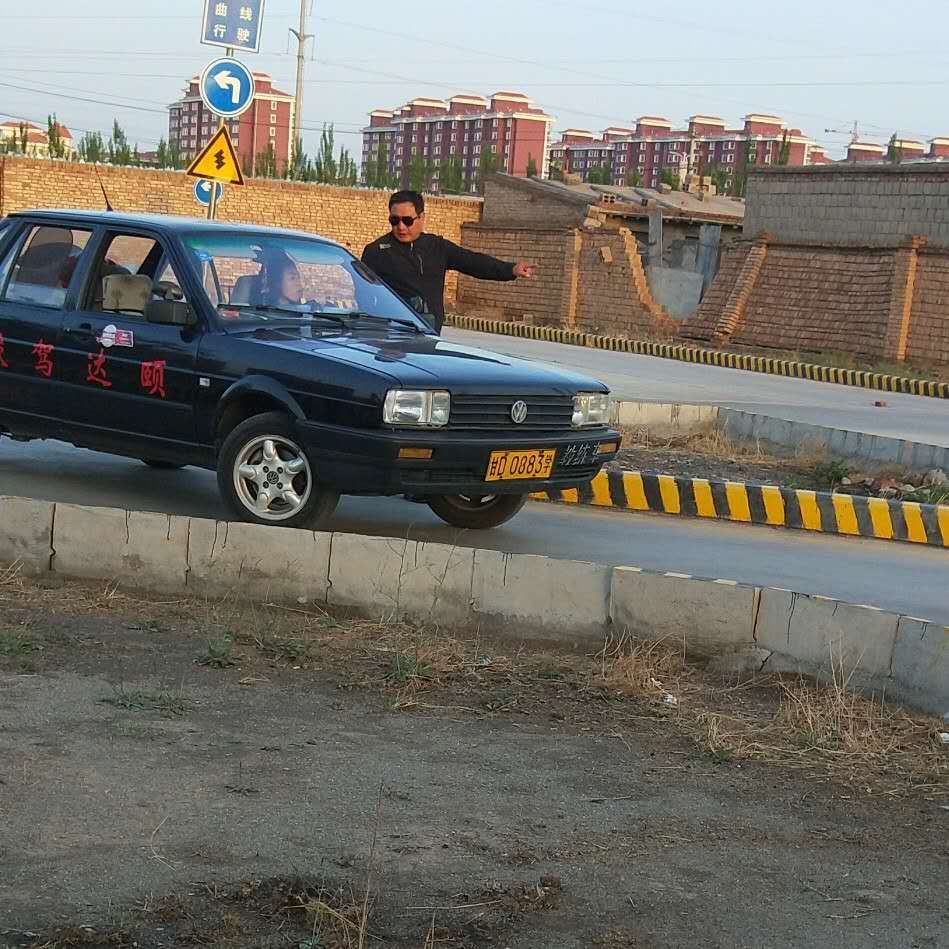 考试坡起熄火后正确解决的方式,驾考爬坡定点老熄火