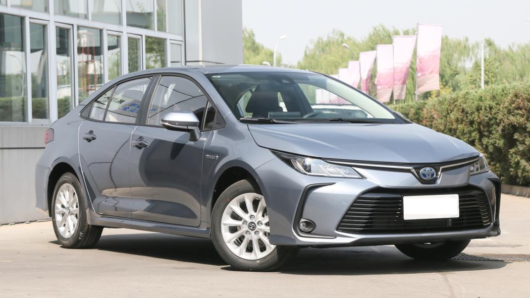 丰田卡罗拉省油王落地价,省油的丰田卡罗拉