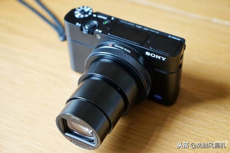 卡片机的优点和缺点,索尼黑卡卡片机