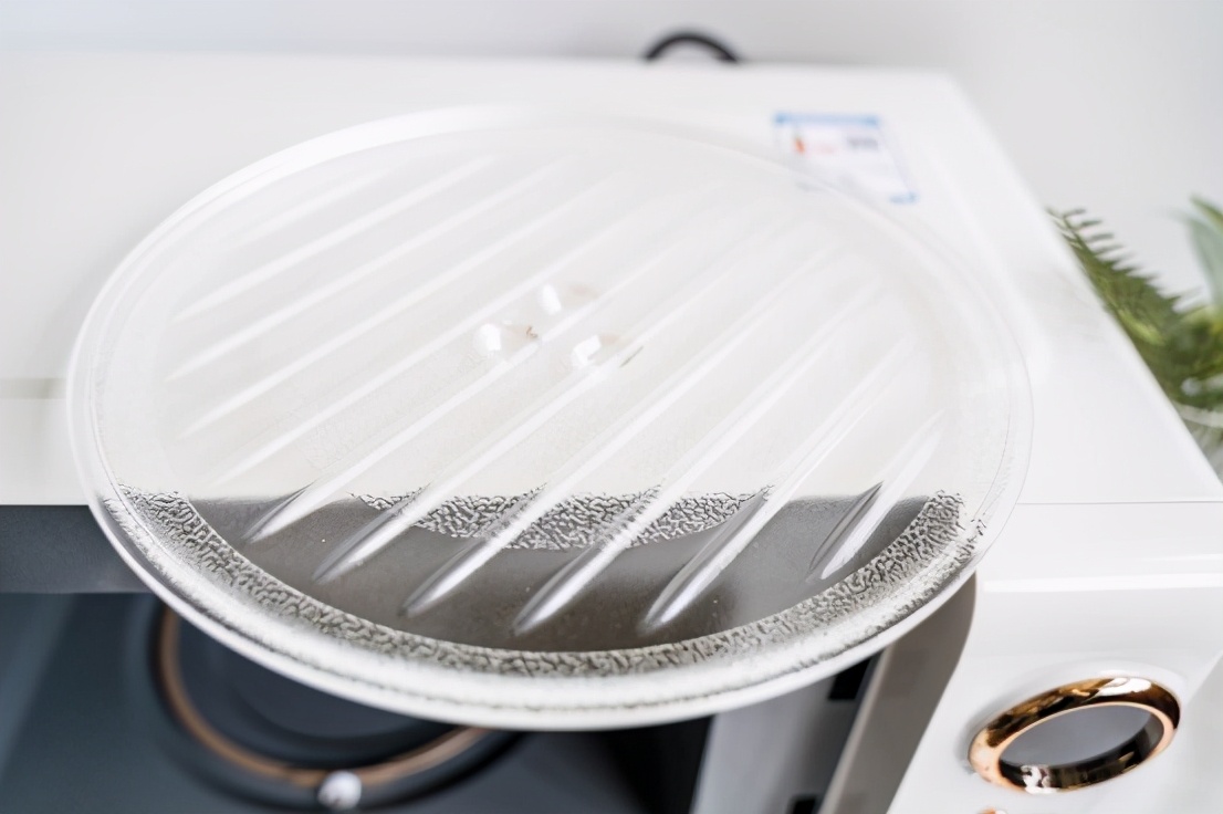 大宇微波炉和格兰仕微波炉哪个好,大宇微波炉可以做什么