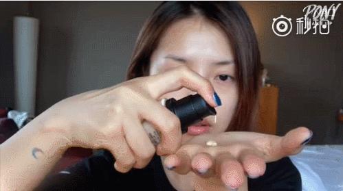 化妆教程自然妆眼影,日常妆亮片怎么贴脸上好看图