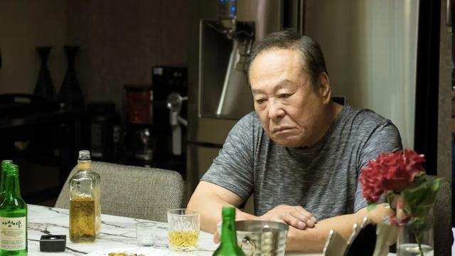 “我62岁，一天四次，这可耻吗”，那些被忽视的老年性需求