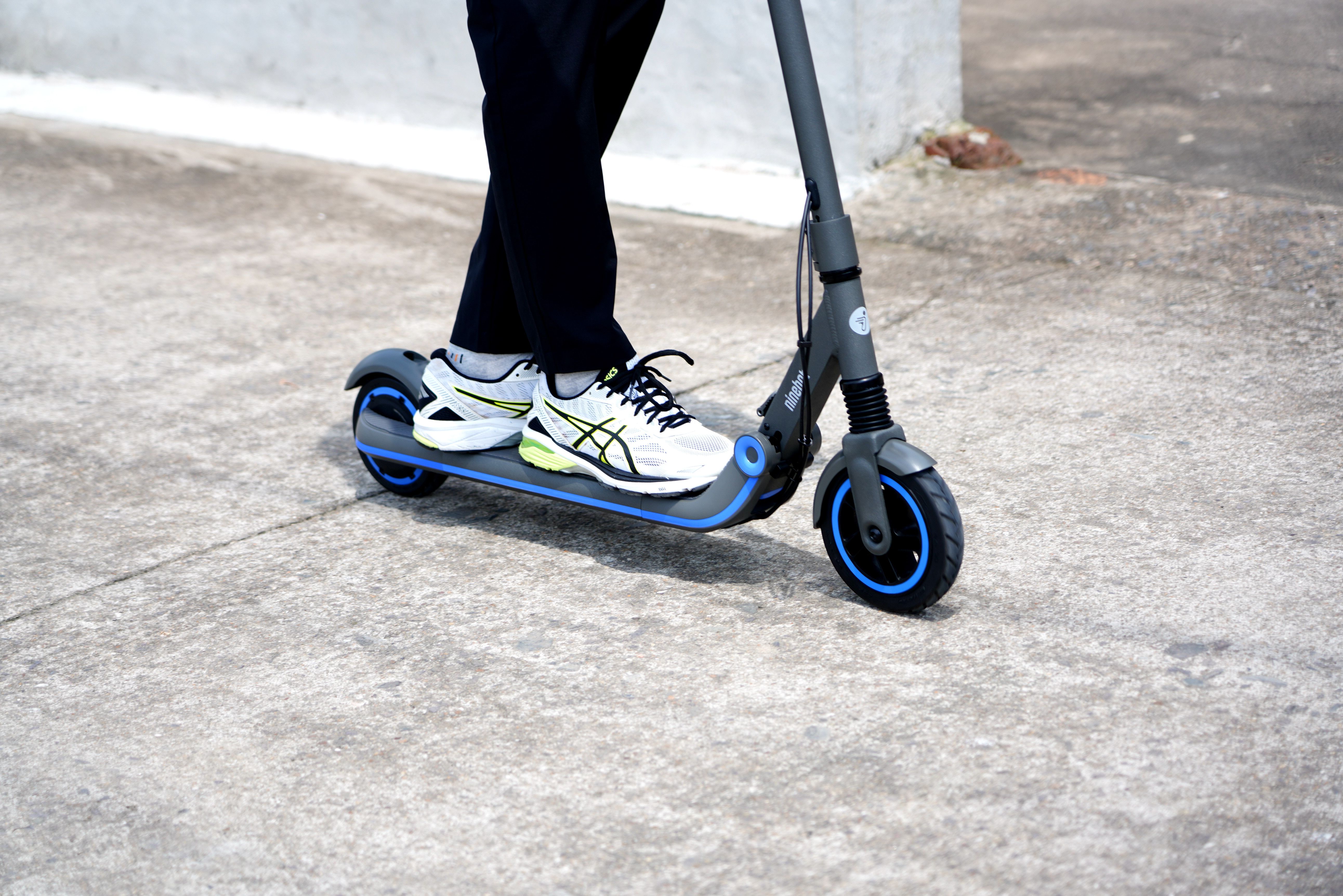 很不简单的玩具,九号儿童电动滑板车e10如何折叠