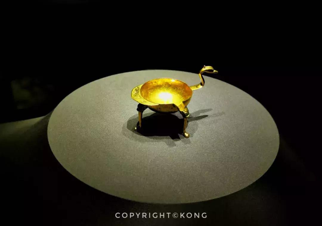 上海观复博物馆地面,上海中心37楼观复博物馆