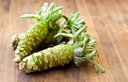 葱辣鼻子蒜辣心的下一句,辣椒葱姜蒜为什么辣味不同