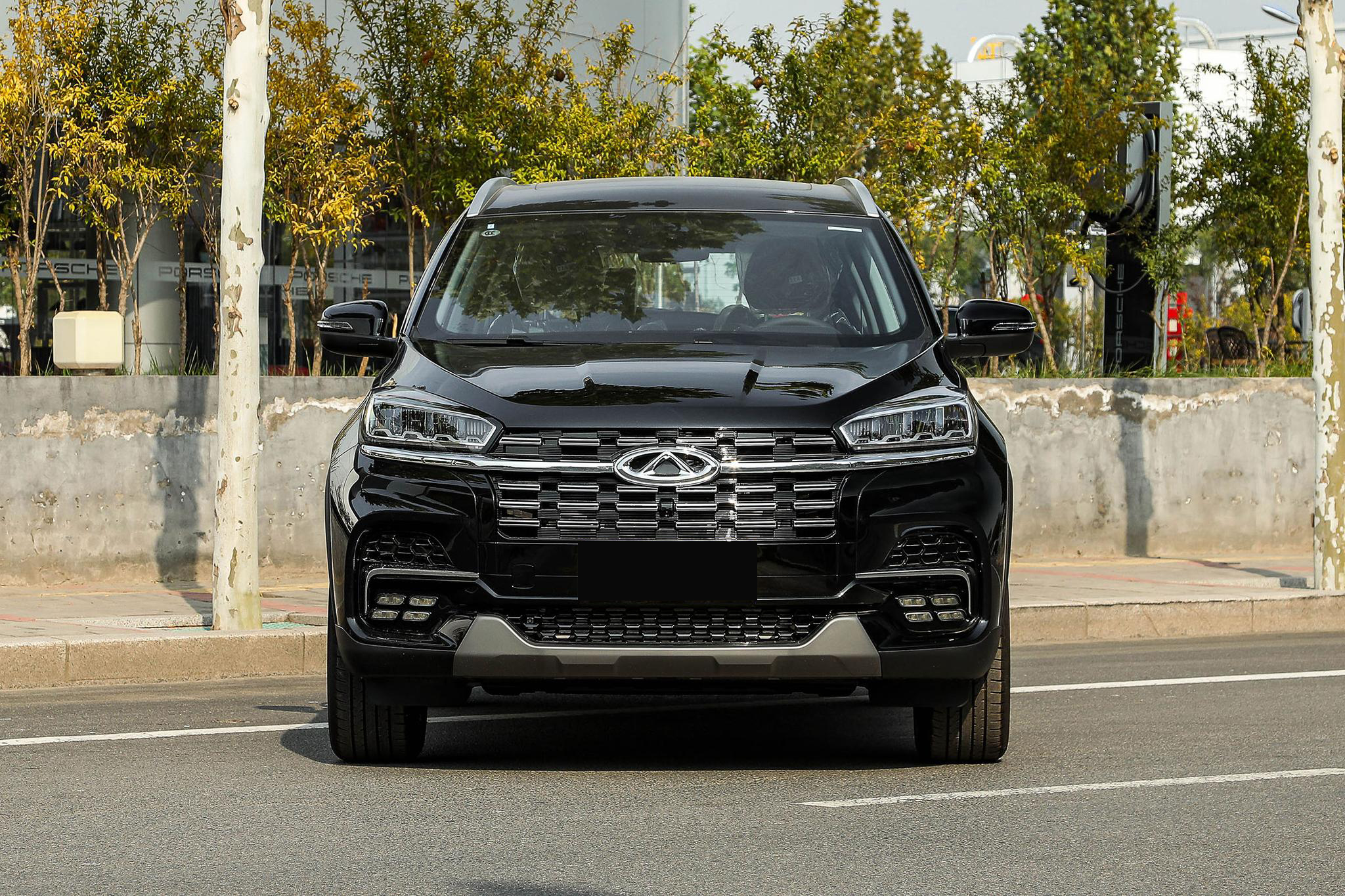 不吹不黑，奇瑞瑞虎8优缺点解读，到底值得买吗？