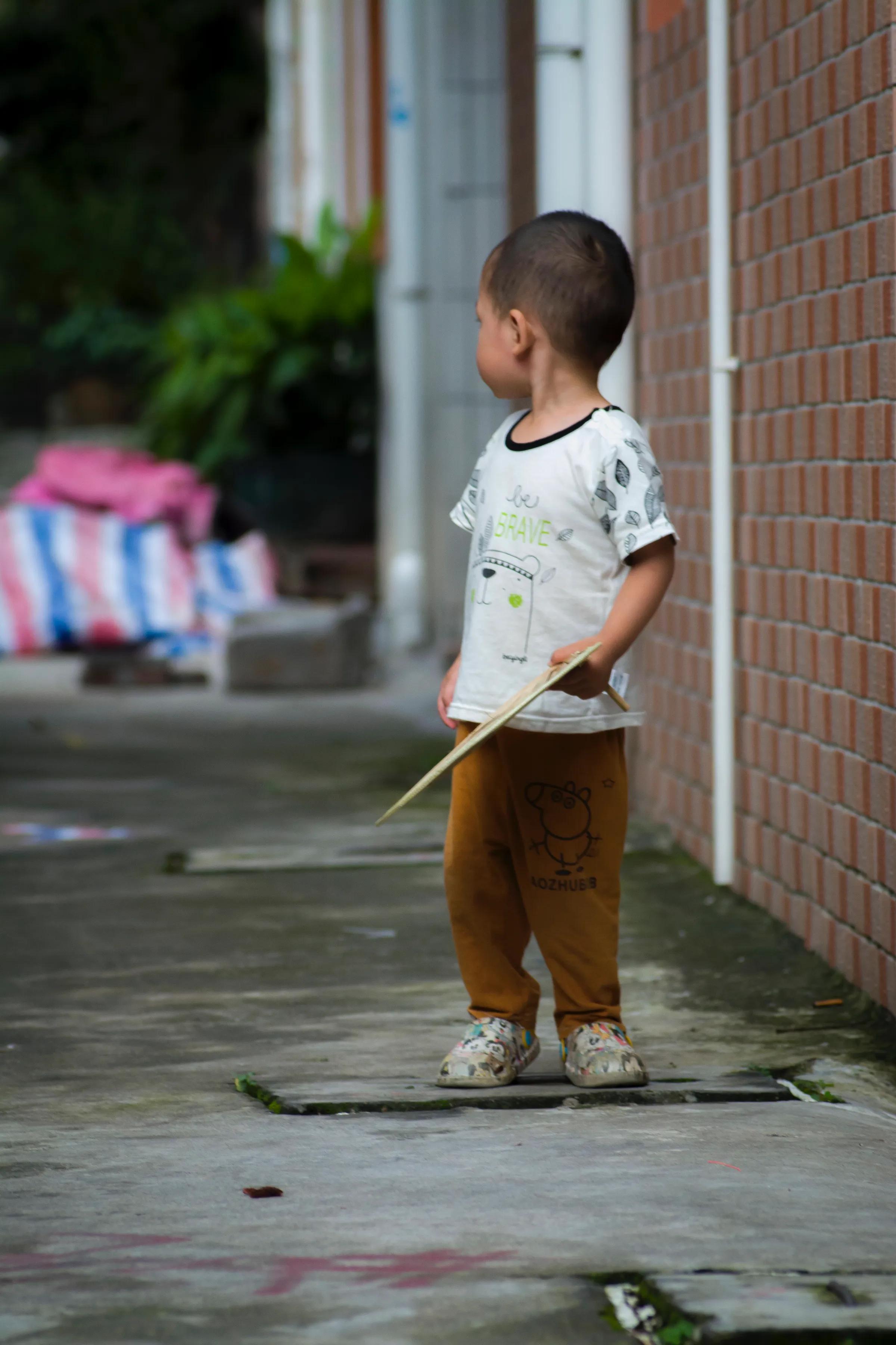 莱卡跟尼康怎么选,徕卡90mmf2.8
