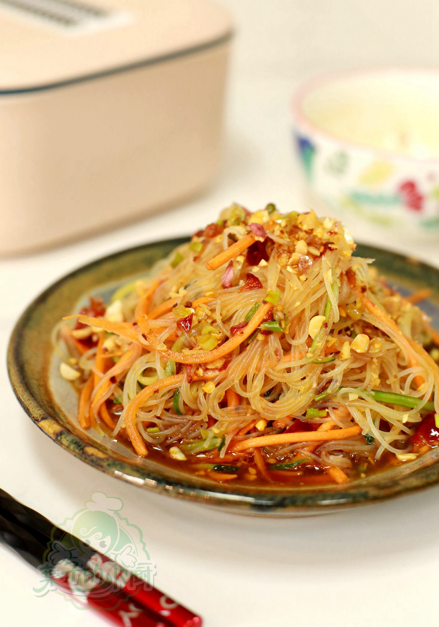 凉拌菠菜粉丝的汁怎么调,凉拌粉丝好吃的六种做法