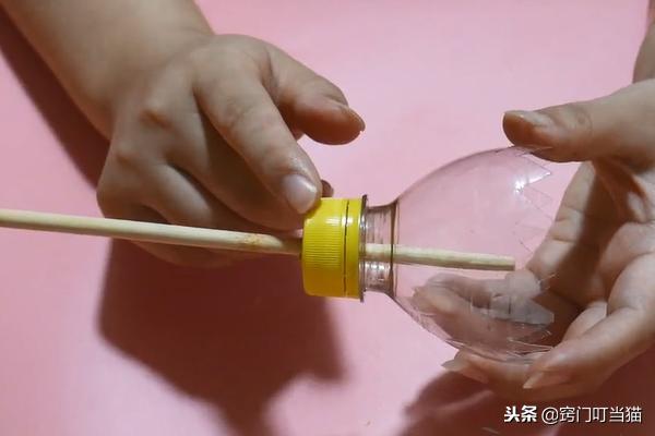 打蛋器不用蛋糕粉能做出蛋糕,打蛋器不用花钱买