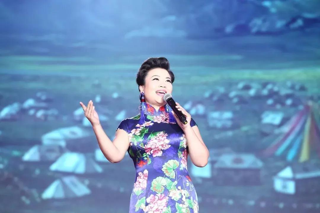 唱歌过度怎么恢复嗓子,怎么解决唱歌喉咙痛