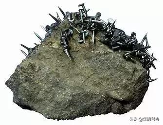 磁铁是怎样制造出来的呢,解决多年疑惑磁铁磁力从哪儿来