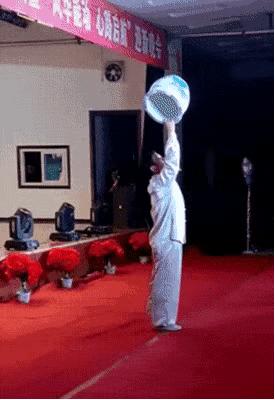 搞笑沙雕图动图,2019沙雕动图合集