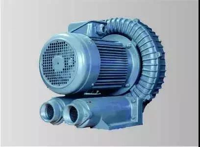 不用磁铁的无刷电机,不用插电的混动才是高科技