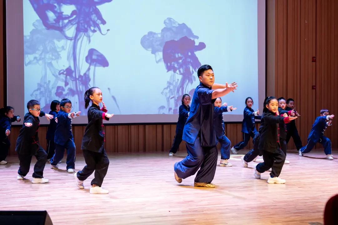 太拼了！为实现个性化教育，这所学校给学生开了100多门优能课