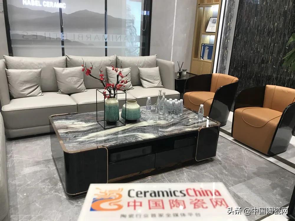 做瓷砖设计师的前景,现在做瓷砖经销商还有前途吗