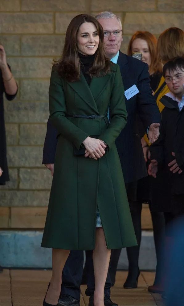 maxmara呢大衣,女人必须要有一件maxmara驼色大衣