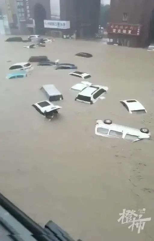 【驼消消科普】暴雨安全提醒！这个真的很！重！要！