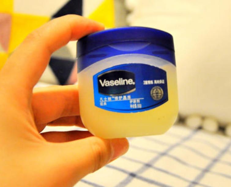 唇纹多怎么改善,唇纹怎么改善医美