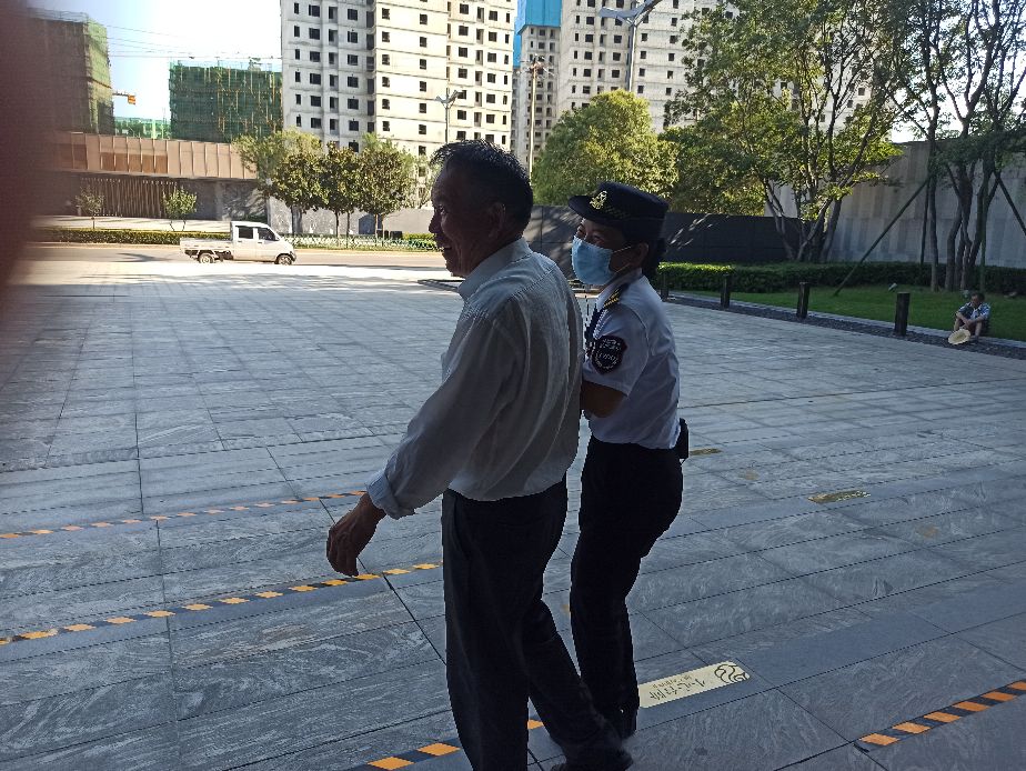 为什么神都人选择物业总是衷爱绿都