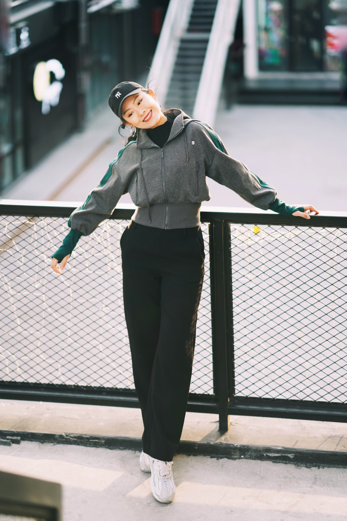 棒球帽真的好，有了它秒变chicgirl