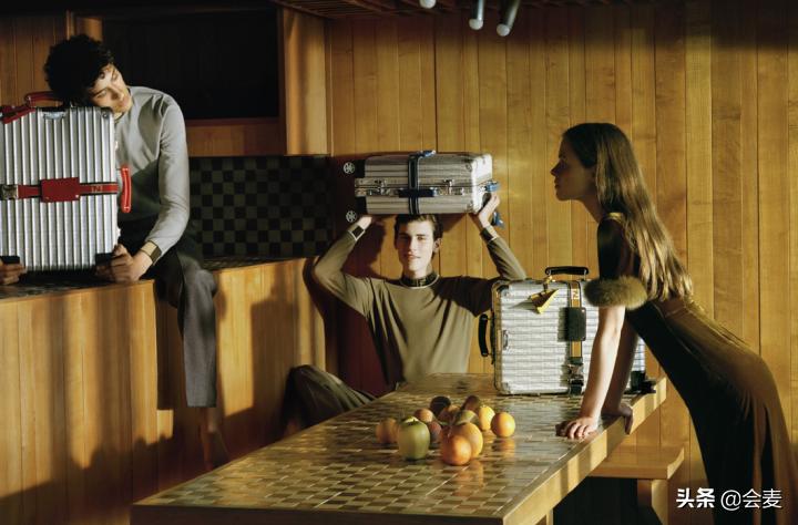 fendi2018春夏包,rimowaxfendi限量联名行李箱