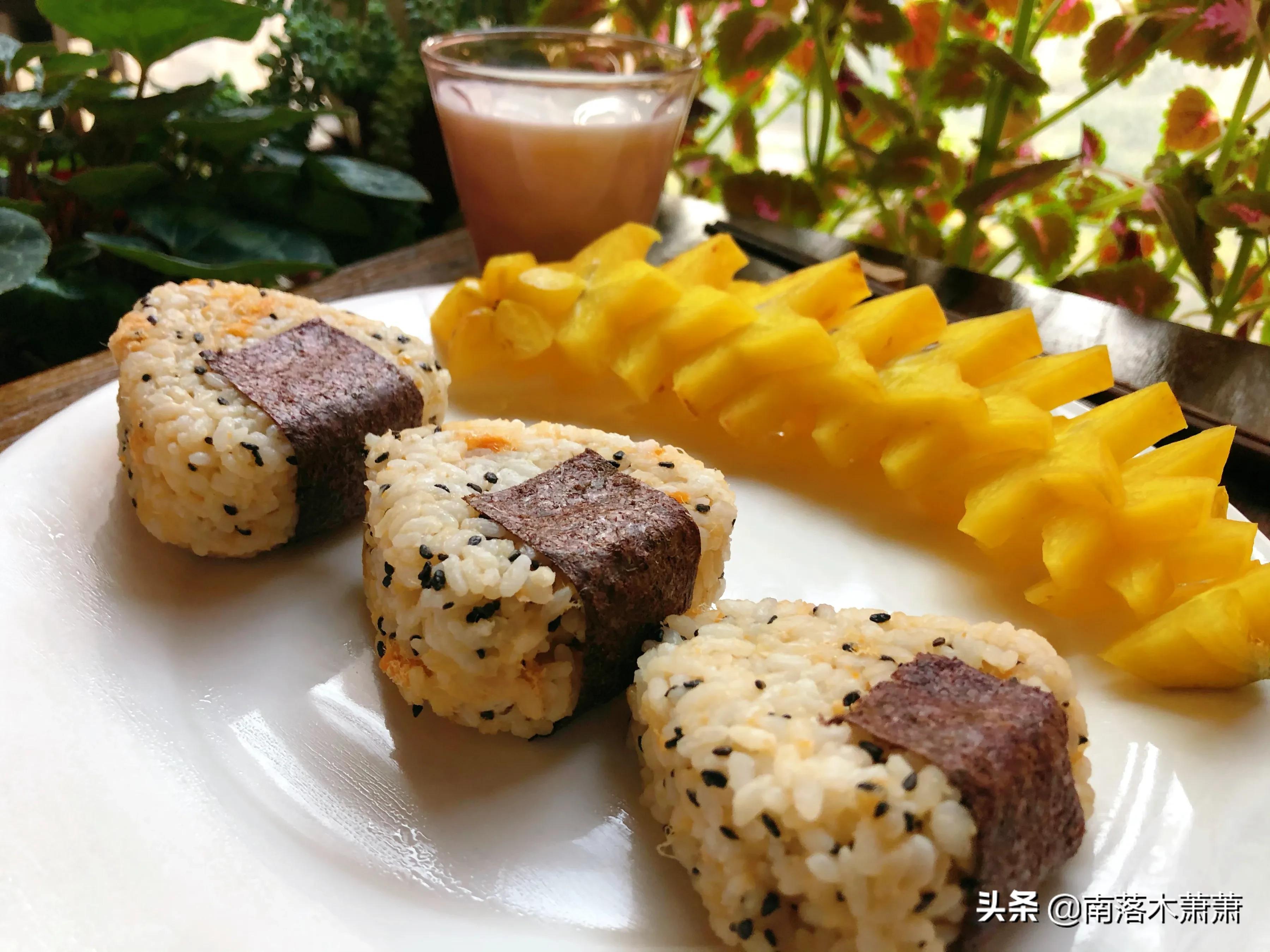 我的早餐日记小笼包,我的早餐日记三明治