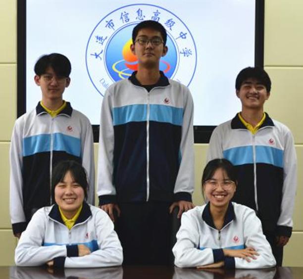 2020全景看高中|信息高级中学：双导师培养育英才