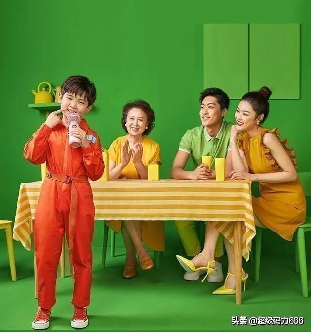 百万调音师黄磊李佳琦,李佳琦黄磊同台唱歌