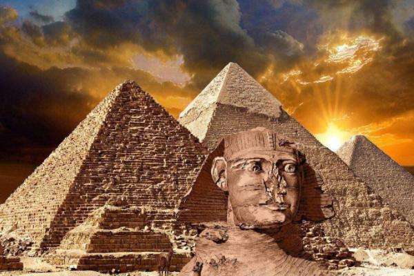 埃及墓里的圣甲虫,埃及金字塔是甲虫之谜