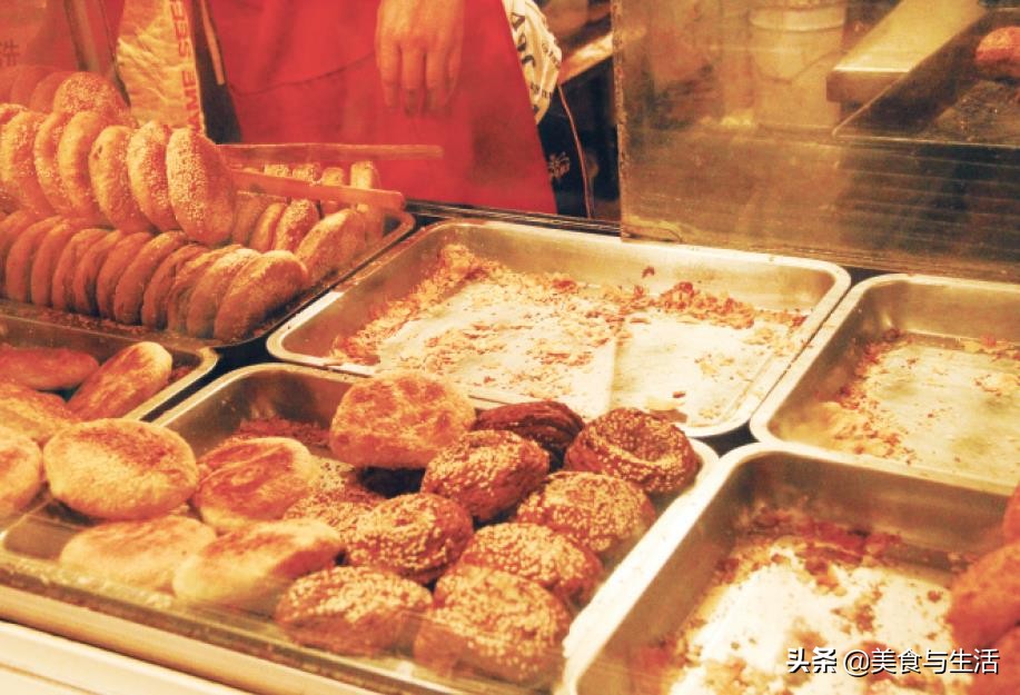 这家北京老字号消费低还美味,保定市曲阳县老北京风味烧饼