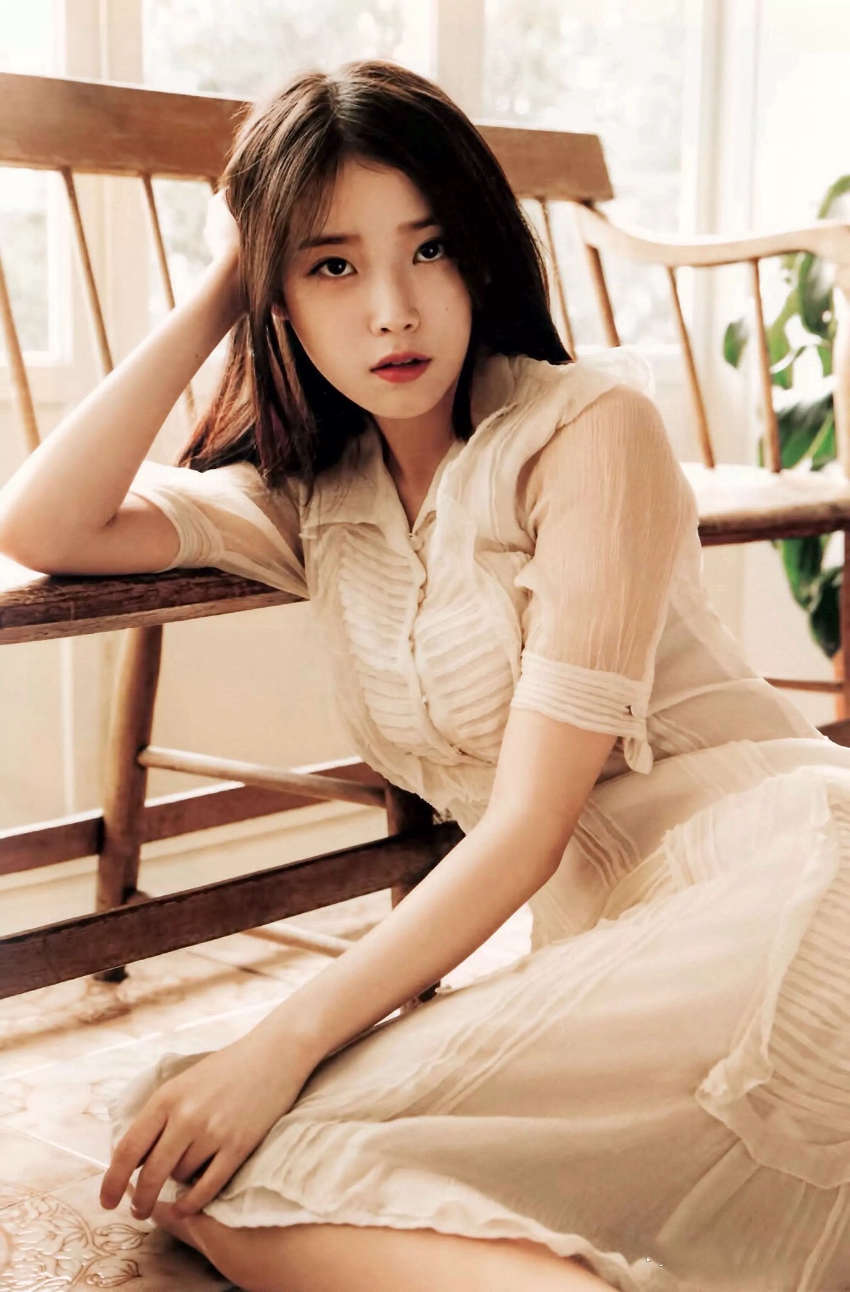 韩国李知恩iu牛仔裤,iu李知恩韩国跑男是哪一期